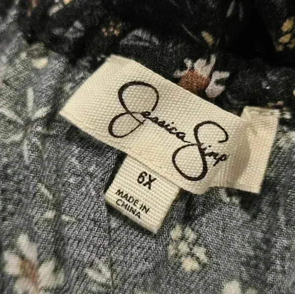 Jessica Simpson Girls Floral Dress - Picture 7 of 7